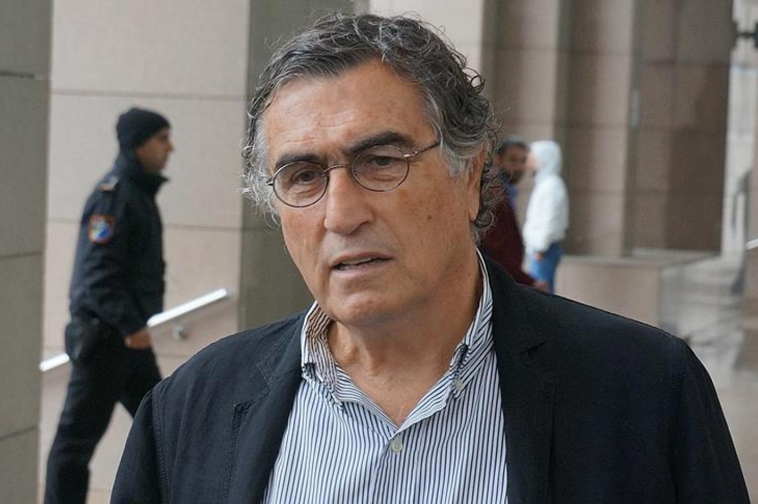 Hasan Cemal hastaneye kaldırıldı